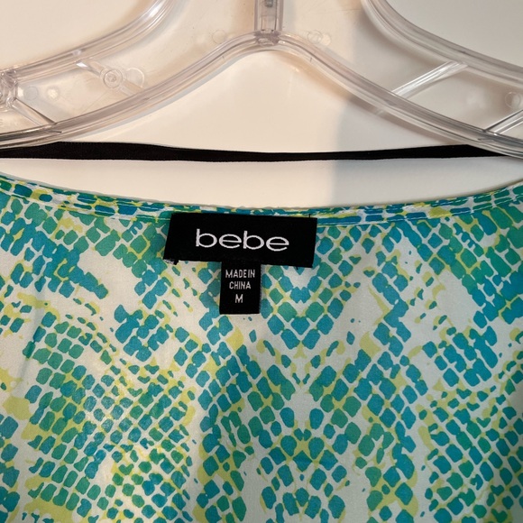 Bebe turquoise snakeskin sheer blouse size medium - Picture 3 of 3